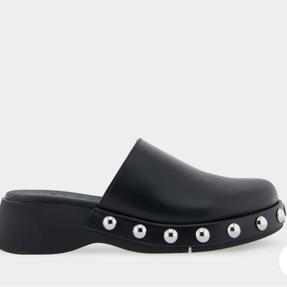 Aerosoles Faye clog